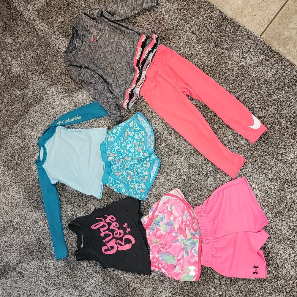 Girls 4t clothes